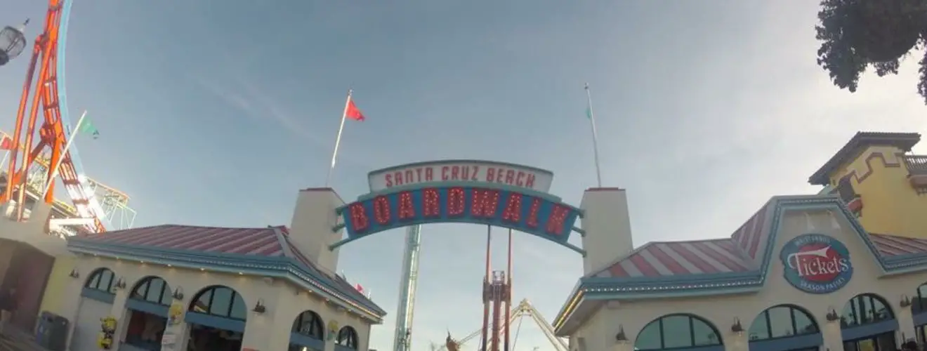 Santa Cruz Travel Guide