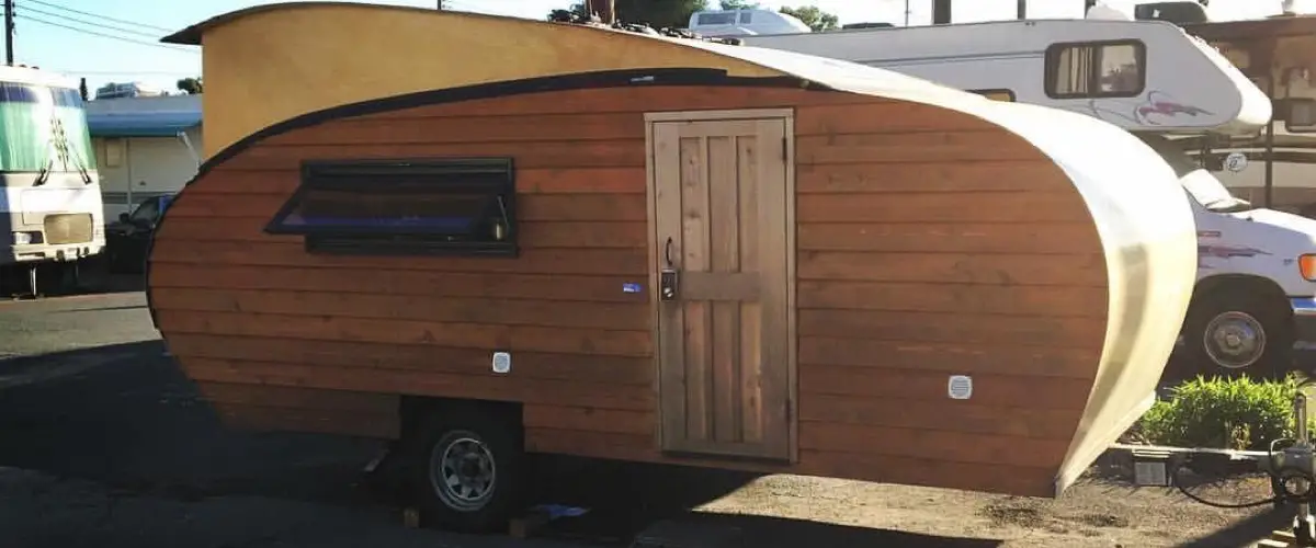 Travel Trailer Over a Van